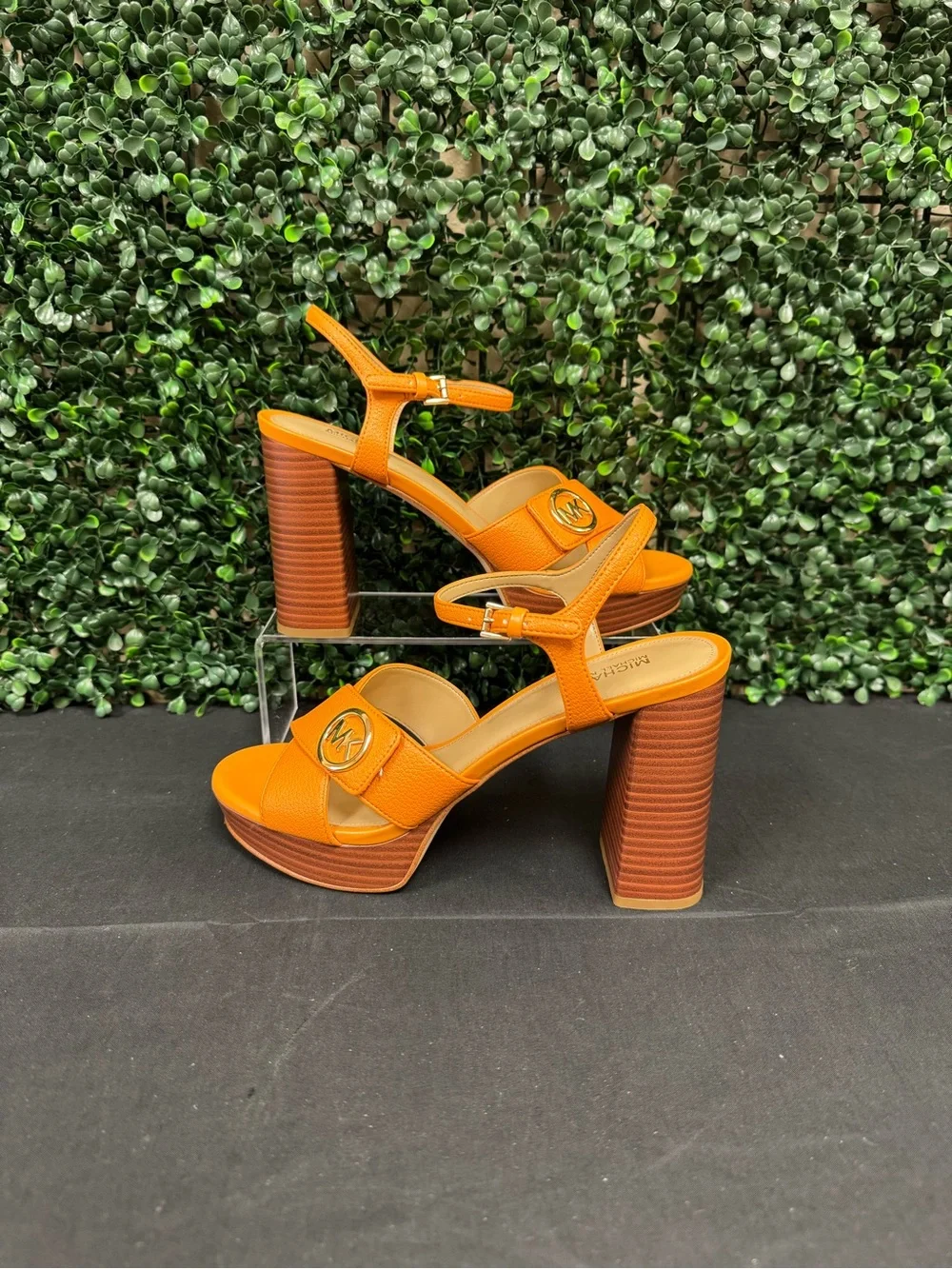 Michael Michael Kors Hannah Platform Sandal - W7.5